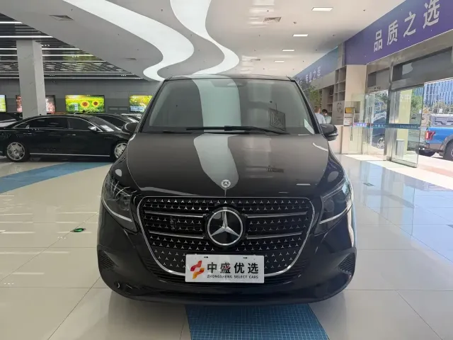 Mercedes-Benz V-Class — Фото автомобиля 2