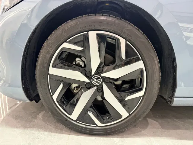 Volkswagen Lamando — Фото автомобиля 7