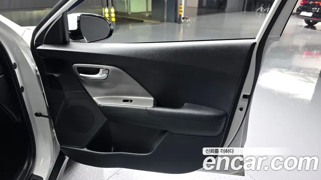 Kia Niro Niro Plus Earth — Фото автомобиля 18