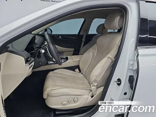Genesis G80 RG3 — Фото автомобиля 11