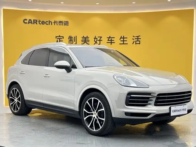 Porsche Cayenne — Фото автомобиля 2