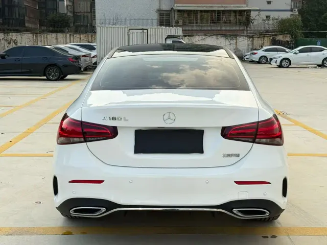 Mercedes-Benz A-Class — Фото автомобиля 8