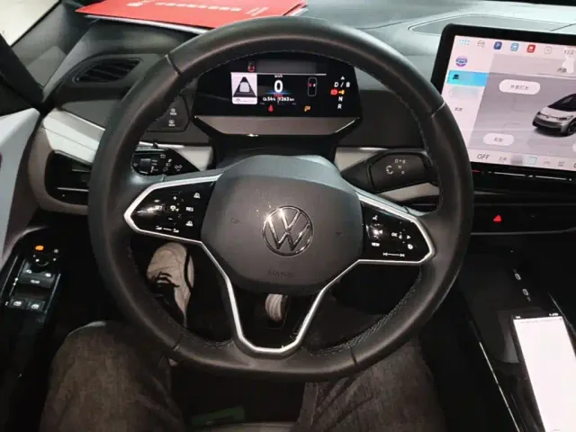 Volkswagen ID.3 — Фото автомобиля 10