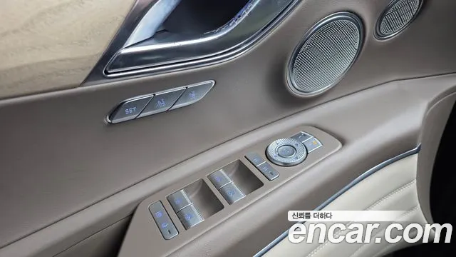 Genesis GV80 — Фото автомобиля 28