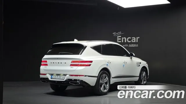 Genesis GV80 2.5T Бензин AWD — Фото автомобиля 2