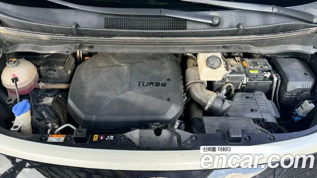 Hyundai Staria — Фото автомобиля 6