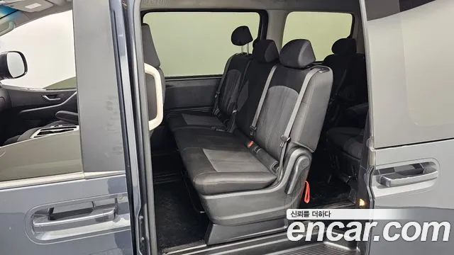 Hyundai Staria — Фото автомобиля 12