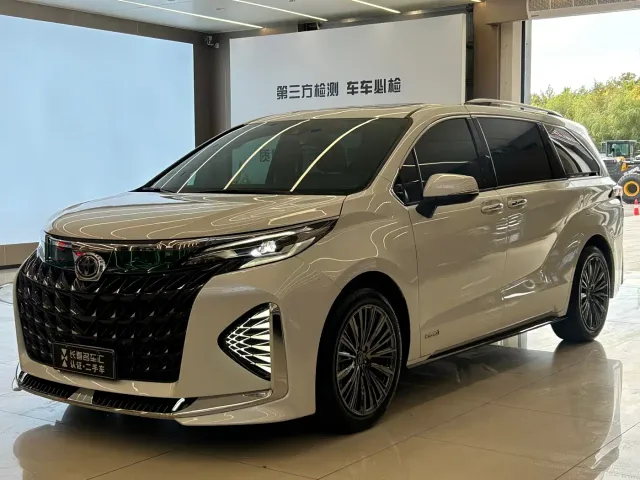 Фотография автомобиля — Toyota Sienna