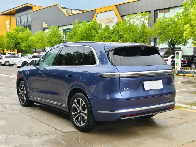 Aito M7 — Фото автомобиля 20