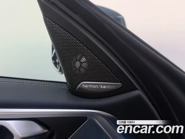 BMW 4 Series G22 — Фото автомобиля 14
