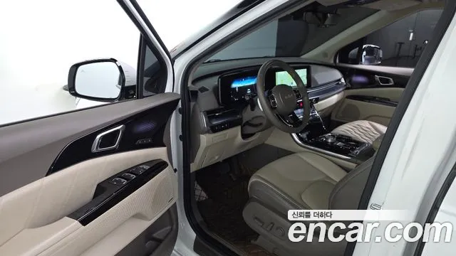 Kia Carnival Generation 4 — Фото автомобиля 15