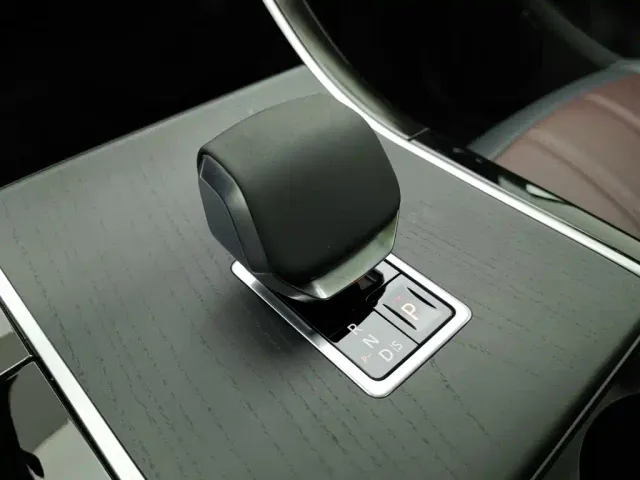 Land Rover Range Rover Evoque — Фото автомобиля 13