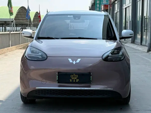 Wuling Bingo — Фото автомобиля 2