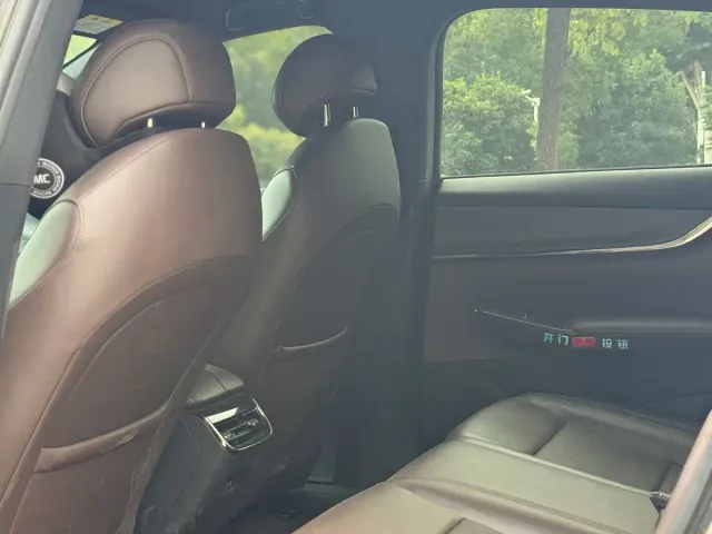 Changan Qiyuan A07 — Фото автомобиля 9