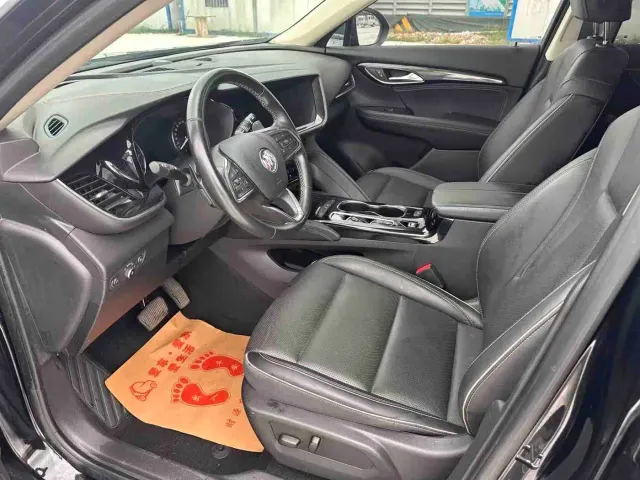 Buick Envision Plus — Фото автомобиля 5