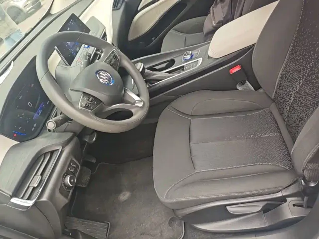 Buick Velite 6 — Фото автомобиля 14