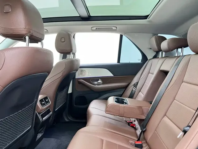 Mercedes-Benz GLE-Class — Фото автомобиля 10