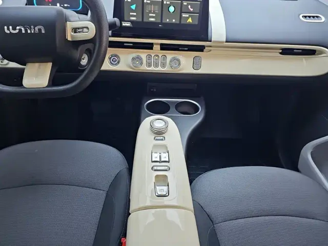 Changan Lumin — Фото автомобиля 16