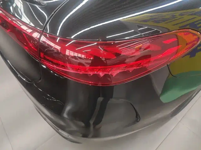 Mercedes-Benz EQS — Фото автомобиля 7