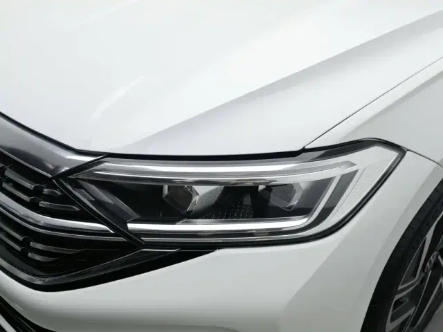 Volkswagen Sagitar — Фото автомобиля 7