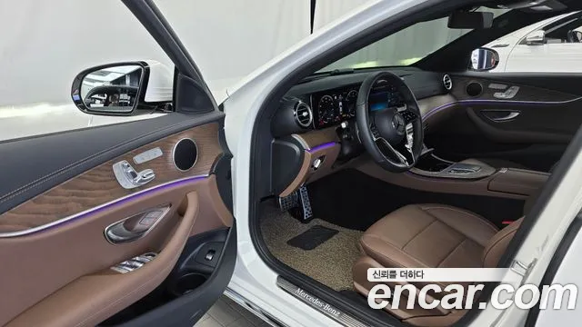 Mercedes-Benz E-Class W213 — Фото автомобиля 15