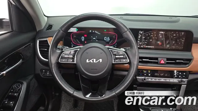 Kia Seltos New — Фото автомобиля 20