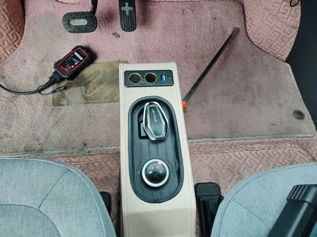 Wuling Hongguang Mini EV — Фото автомобиля 13