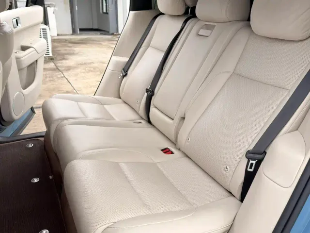 Li Auto L7 — Фото автомобиля 10