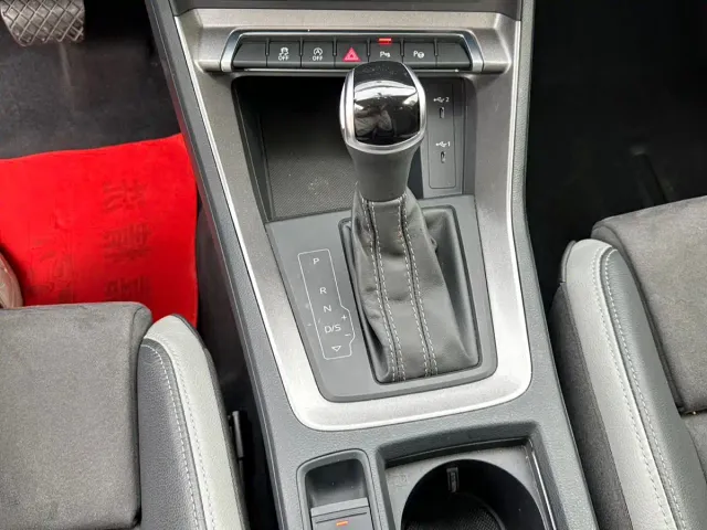 Audi Q3 — Фото автомобиля 16