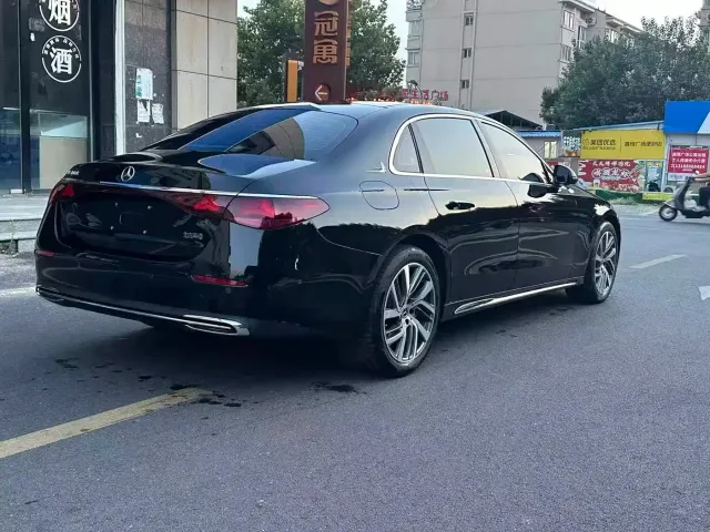 Mercedes-Benz Mercedes-Benz E-Class 2025 E 300 L Fashion — Фото автомобиля 4