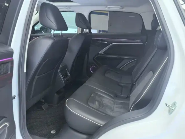 Haval H6 — Фото автомобиля 11