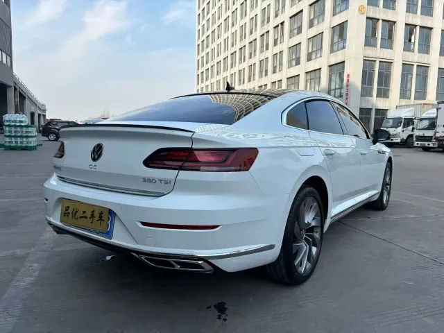 Volkswagen CC — Фото автомобиля 9