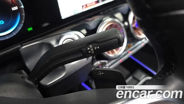 Mercedes-Benz EQB X243 — Фото автомобиля 12