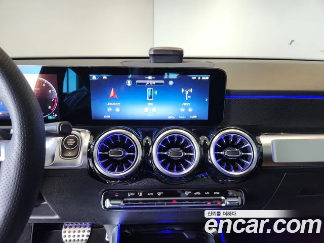 Mercedes-Benz GLB-Class — Фото автомобиля 18