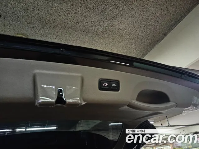 Kia Carnival — Фото автомобиля 12