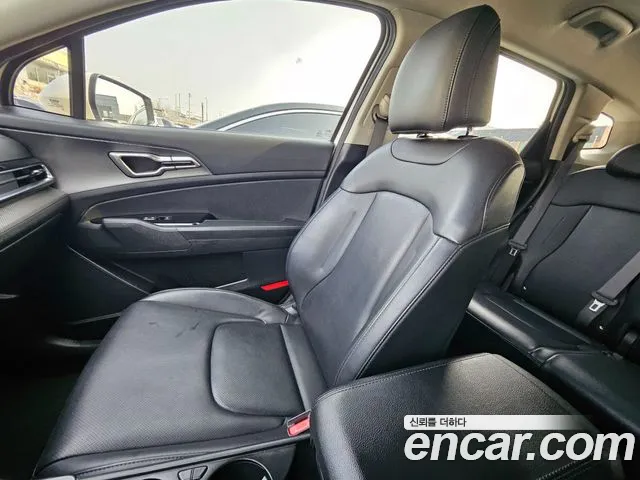 Kia Sportage Sportage 5-е поколение Дизель 2.0 2WD — Фото автомобиля 17