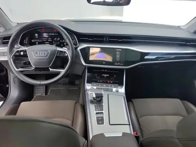 Audi A7L — Фото автомобиля 12