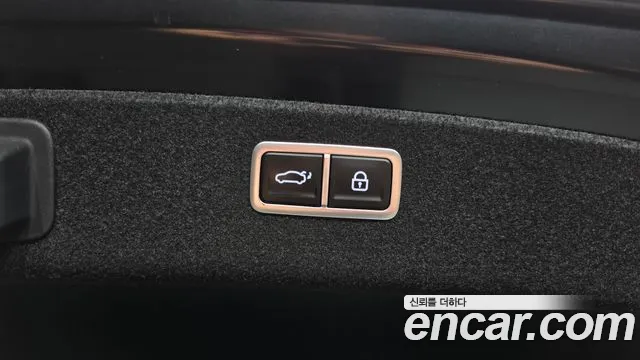 Genesis G80 Бензин 2.5 турбо 2WD — Фото автомобиля 17