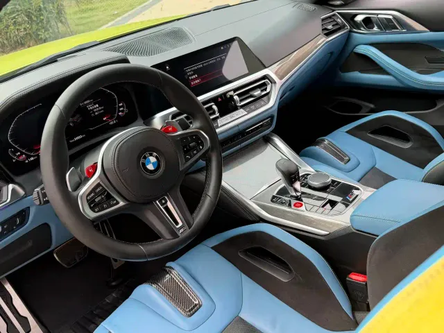BMW M4 — Фото автомобиля 8