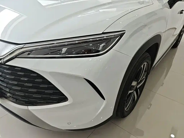 BYD Song L DM-i — Фото автомобиля 17