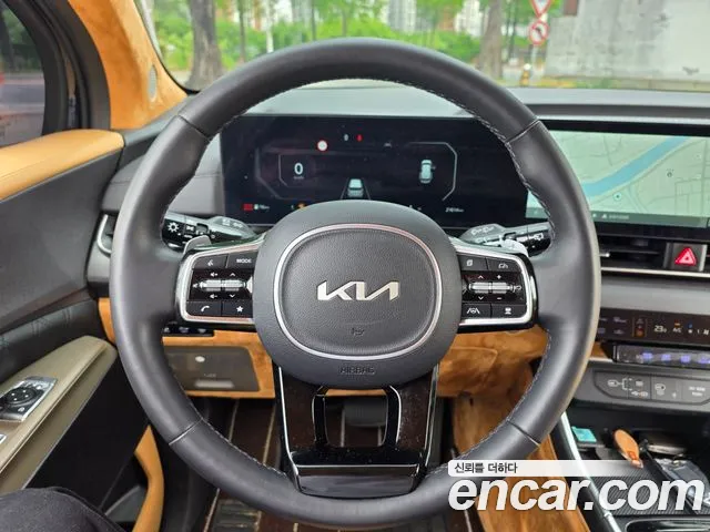 Kia Carnival Generation 4 — Фото автомобиля 6