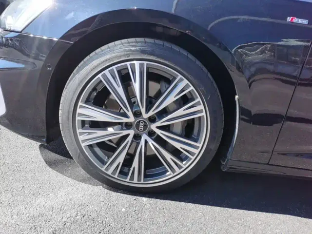 Audi A6L — Фото автомобиля 22