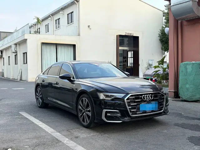 Audi A6L — Фото автомобиля 3