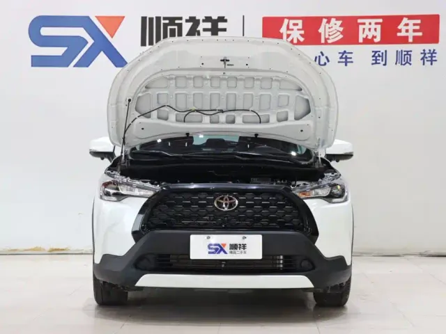 Toyota Corolla Cross — Фото автомобиля 18