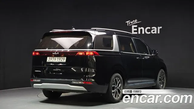 Kia Canival Carnival 4 поколение 9 мест Prestige — Фото автомобиля 2