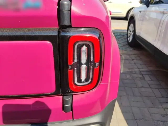 Baojun Yep Plus — Фото автомобиля 7
