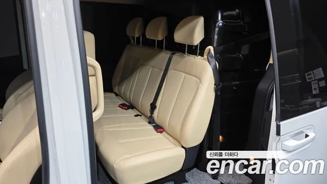 Hyundai Staria — Фото автомобиля 17