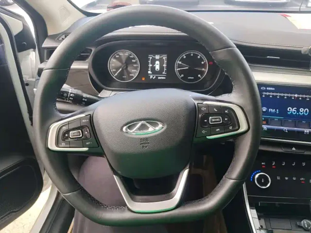 Chery Arrizo 5 — Фото автомобиля 10