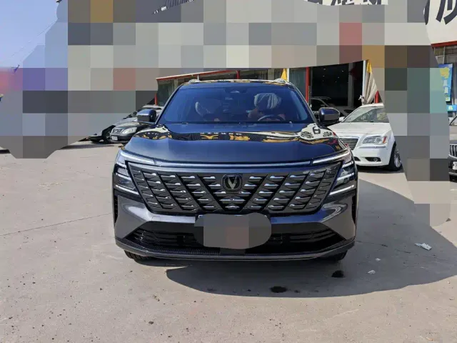 Changan CS75 Plus — Фото автомобиля 5
