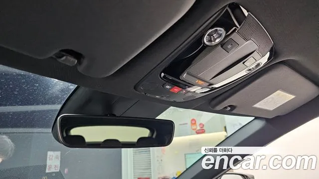 Kia EV6 — Фото автомобиля 17